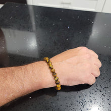 Load image into Gallery viewer, Natural Tiger&#39;s Eye Men&#39;s Bracelet on Durable Stretch Band. Made in USA.
